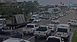 Teen driver cited after four-car crash near Sarasota High in Florida