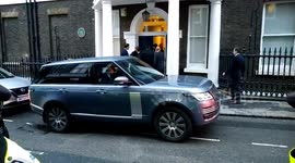 Israeli President Isaac Herzog heckled while leaving Chatham House