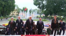 Vietnam: Vietnamese president receives Turkish defense minister in Hanoi