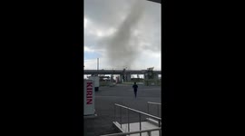 Japan: Tornado-Like Phenomenon Spotted in Kisarazu, Chiba