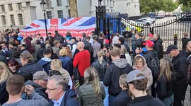 Hundreds of mourners attend vigil for Charlie Kirk outside Downing Street