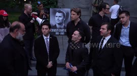 Hundreds gather in New York for Charlie Kirk candlelight vigil