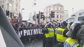 London Showdown: Police Battle to Control Antifa and Tommy Robinson Supporters at Unite Kingdom March