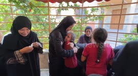 Israeli army continues deadly attacks on Palestinians waiting for aid in southern Gaza