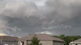 US: Storm Approaches Sergeant Bluff from the South