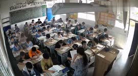 Quick-thinking pupils hide under table as eartquake hits school