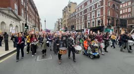 UK: Thousands of Londoners march in anti-Trump rally, voice support for Gaza