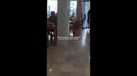 Sisters surprise parents in Spain, spark viral joy with 25.9M views