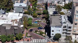US: Aerial View of San Francisco’s Iconic Lombard Street: The Crookedest Street in the World with Its Famous Eight Hairpin Turns in Russian Hill