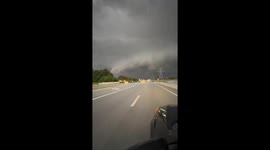Massive shelf cloud over roadway in Florida USA