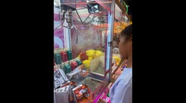 Claw Machine Won't Drop the Toy