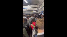 UK: Euston Station Evacuated After Reports of Train Fire