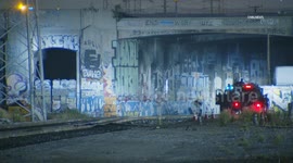 US, Los Angeles: Boyle Heights Suspect Shoots at LAPD Officers With Rifle Part 3