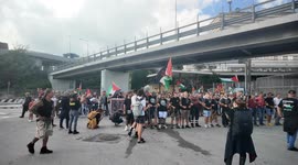Protesters march into Genoa port during ‘Blocchiamo tutto’ Gaza strike