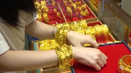 China: Gold jewelry sales shine in China as peak wedding season nears