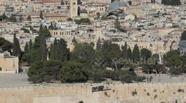 Israel: Illegal Israeli settlers storm Al-Aqsa Mosque to mark Jewish New Year