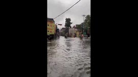 Kolkata streets submerged after heavy rainfall in India