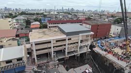 Thailand: Massive sinkhole near Bangkok hospital halts traffic, cuts utilities