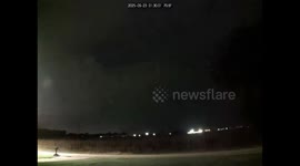 Timelapse shows spectacular lightning storm in Nebraska, USA