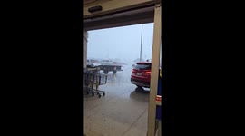 Hail storm with tennis ball-sized hailstones hits Sherman, USA