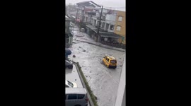 Barrier lake overflow causes flooding in Hualien, Taiwan