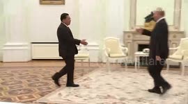 Putin meets Myanmar’s acting president Min Aung Hlaing in Moscow