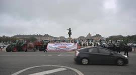 France: French farmers protest EU-Mercosur trade deal outside Versailles palace