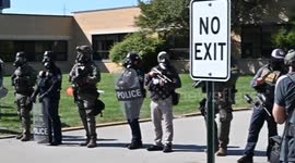 US: Protesters hold demonstration outside ICE facility in Illinois