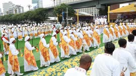 Ethiopia: Thousands celebrate Meskel Festival in Ethiopia’s capital