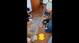 Timelapse Assembly of 5.000 Piece Puzzle