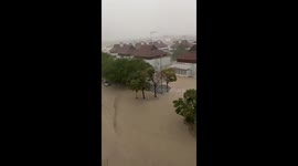 Torrential rain turns streets into rivers in Cuarte de Huerva, Spain