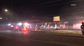 US, Phoenix: Phoenix First Alarm Defensive Strip Mall Fire