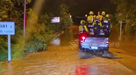 Typhoon Bualoi rescue teams save stricken locals in northern Thailand