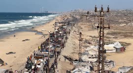 Palestinians continue to flee due to Israeli army's attacks in northern Gaza