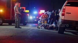 US, Los Angeles: Compton Firefighters Help Woman Who Nearly Gives Birth In Roadway