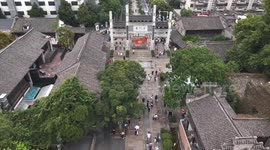 China: Costume rental adds charm to tourist experience in E China