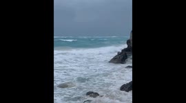 Bermuda: Rough Waves Crash Along Shore as Hurricane Imelda Approaches 3