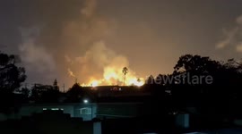 Huge fire at Chevron's El Segundo oil refinery in Los Angeles
