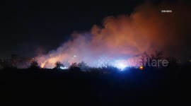 US, Phoenix: Glendale Agua Fria River Bottom Brush Fire