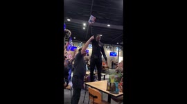 Diner goes wild as man finally beats claw machine to win Hello Kitty toy