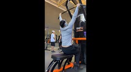 Lat Pull Down Machine Snaps