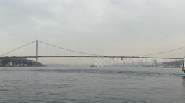 Türkiye: Palestinian flags raised on Istanbul’s bridges in support of Gaza