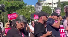 Israel: Emotional Vigil At Dizengoff Fountain Marks Second Anniversary Of October 7 Attack