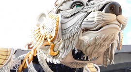 China: Life-like bionic animals roar to life at Chinese theme parks