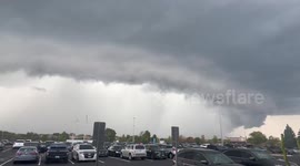Striking thunderstorm with shelf cloud in Arlington Heights, Illinois, USA