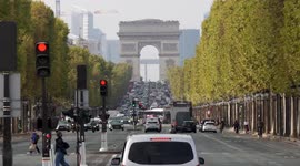 France: France continues to face growing political crisis