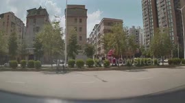 Car crashes into vehicle ahead in China