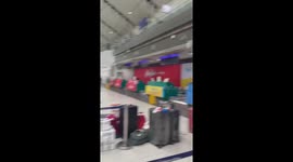 Philippines earthquake forces passengers to evacuate from airport