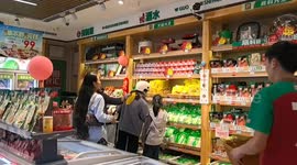 China: Sales of hotpot ingredients heat up in China as autumn sets in