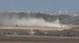 Israeli strikes continue in Gaza despite ceasefire, military activity seen along border (3)